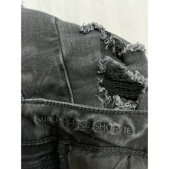 AMERICAN EAGLE Distressed Next Level Stretch Cuffed Hi Rise Shortie Shorts Sz 2 - Picture 5 of 9